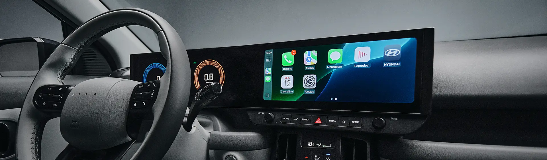 Central multimídia do Novo Hyundai i20 com painel de instrumentos digital integrado.